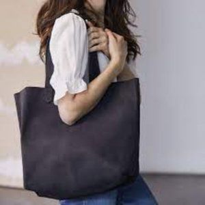 Nisolo Lori Tote Bag in Steel - Good Condition